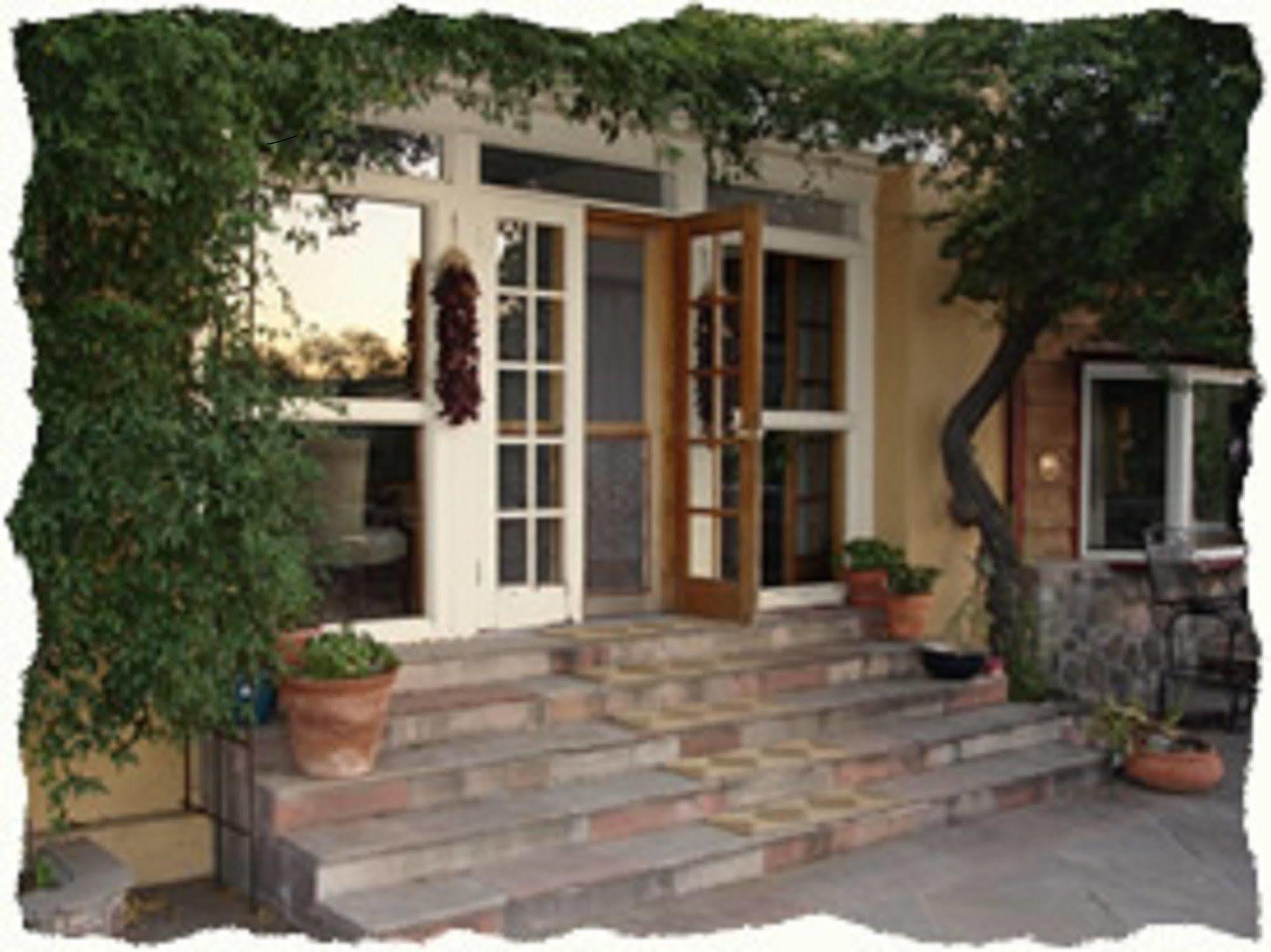 Spirit Tree Inn B&B Patagonia Bagian luar foto
